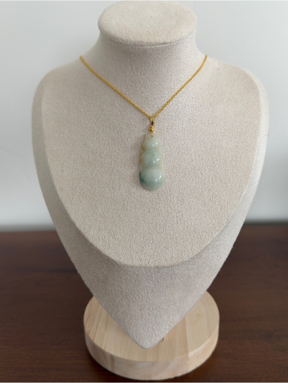 Certified Grade A Burma Jade Pea Pod Pendant Necklace